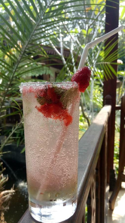 Ndalem Nitihardjan Hotel Magelang Eksteriør billede
