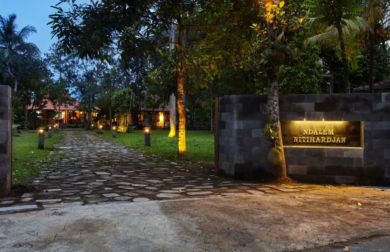 Ndalem Nitihardjan Hotel Magelang Eksteriør billede